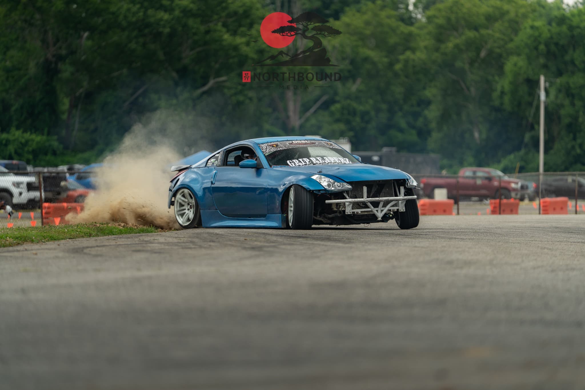 Blue GripReaperz 350Z drifting at the track